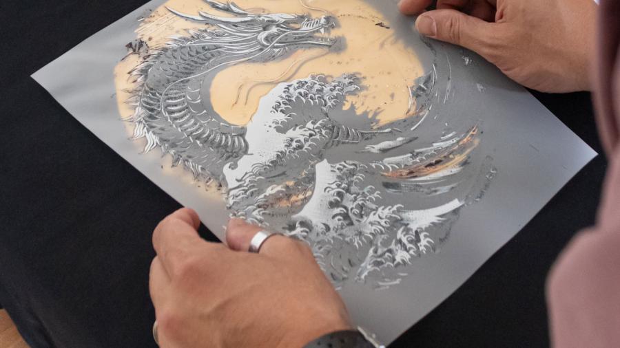 Posizionamento del transfer DTF Silver Matte