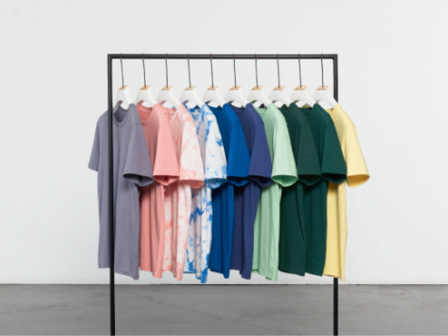 Crea la tua linea di abbigliamento personalizzata