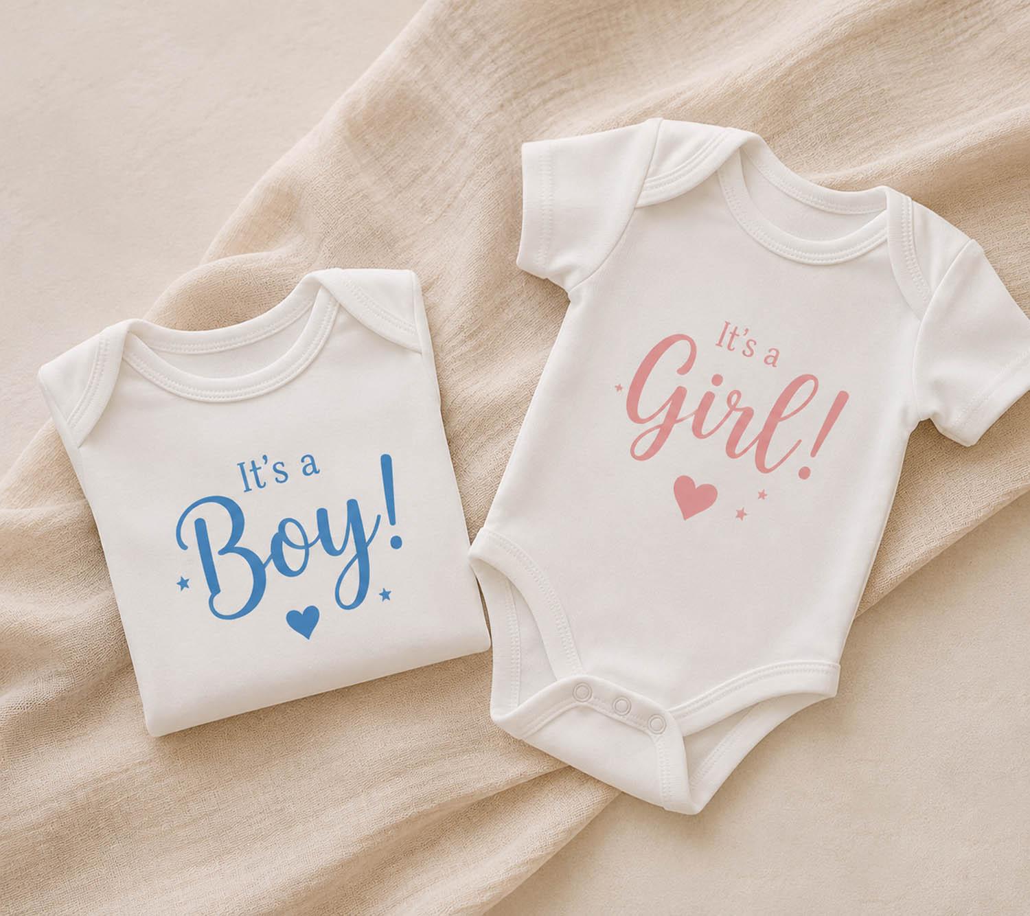 Body neonato personalizzati con scritte “It’s a Boy” e “It’s a Girl”
